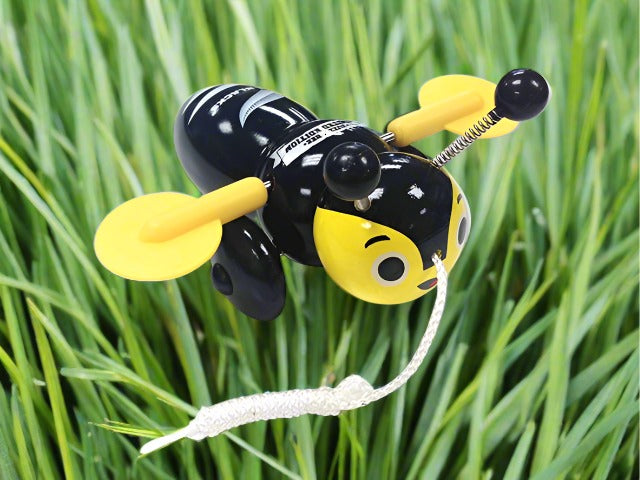 All Blacks Buzzy Bee Wooden Toy – For Little Kiwis